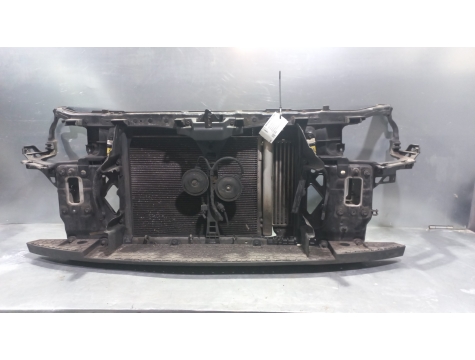 Телевизор Суппорт радиаторов передняя панель  в сборе Hyundai i30 2009 1.6 CRDI